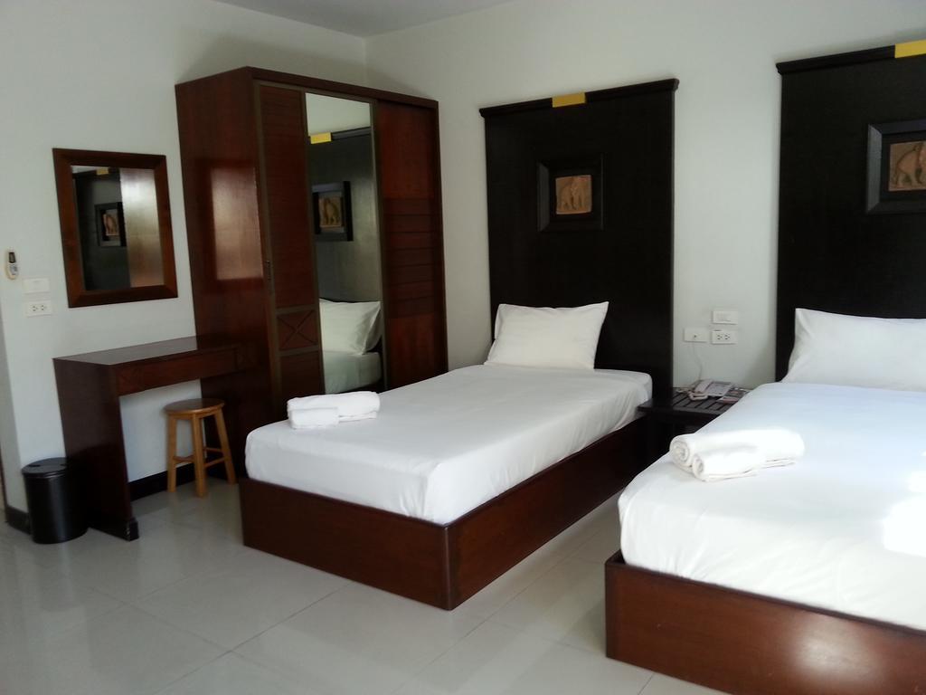 C.A.P Mansion Leilighet Phuket Eksteriør bilde