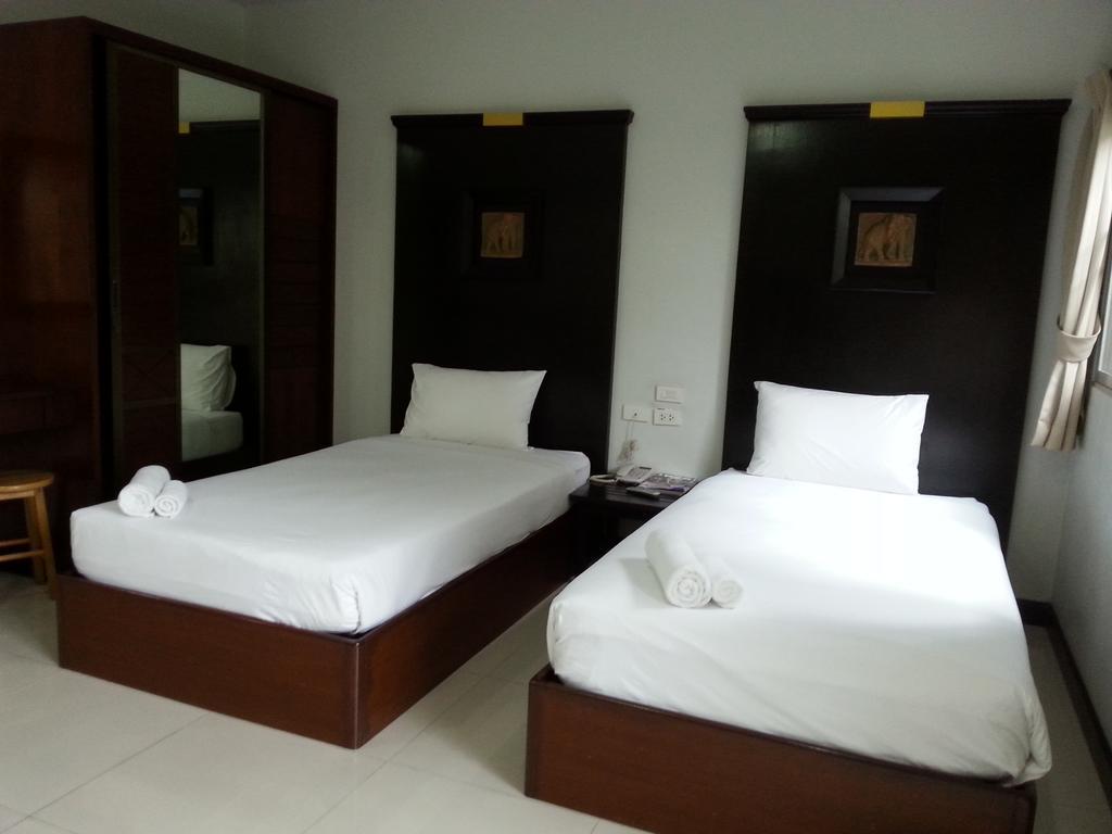 C.A.P Mansion Leilighet Phuket Eksteriør bilde